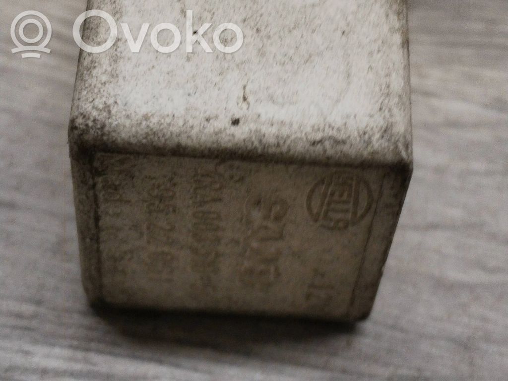 Saab 9-5 Other relay 