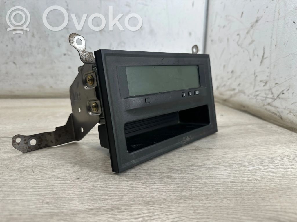 Mitsubishi Grandis Monitor / wyświetlacz / ekran 