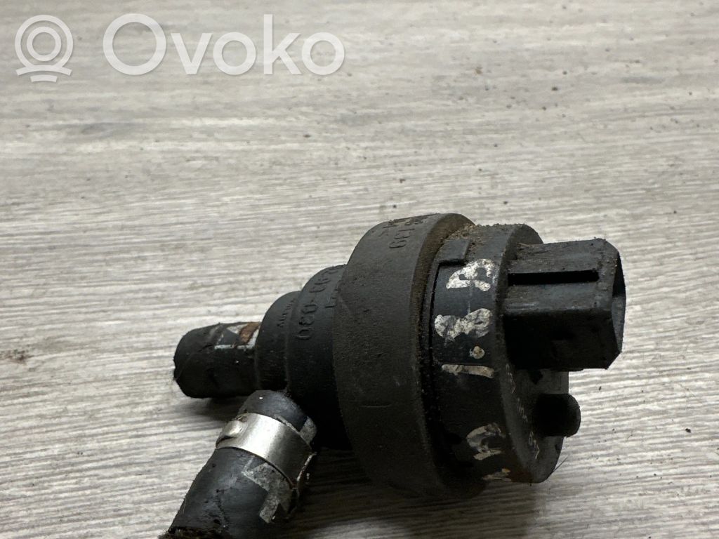 Volvo XC90 Válvula de vacío 
