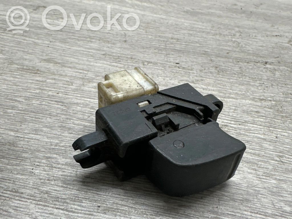 Przyciski szyb   05237