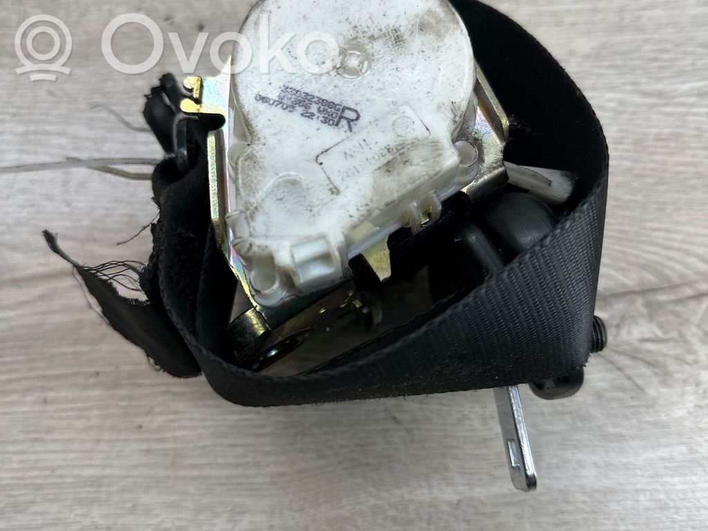 Ford Focus Front seatbelt 