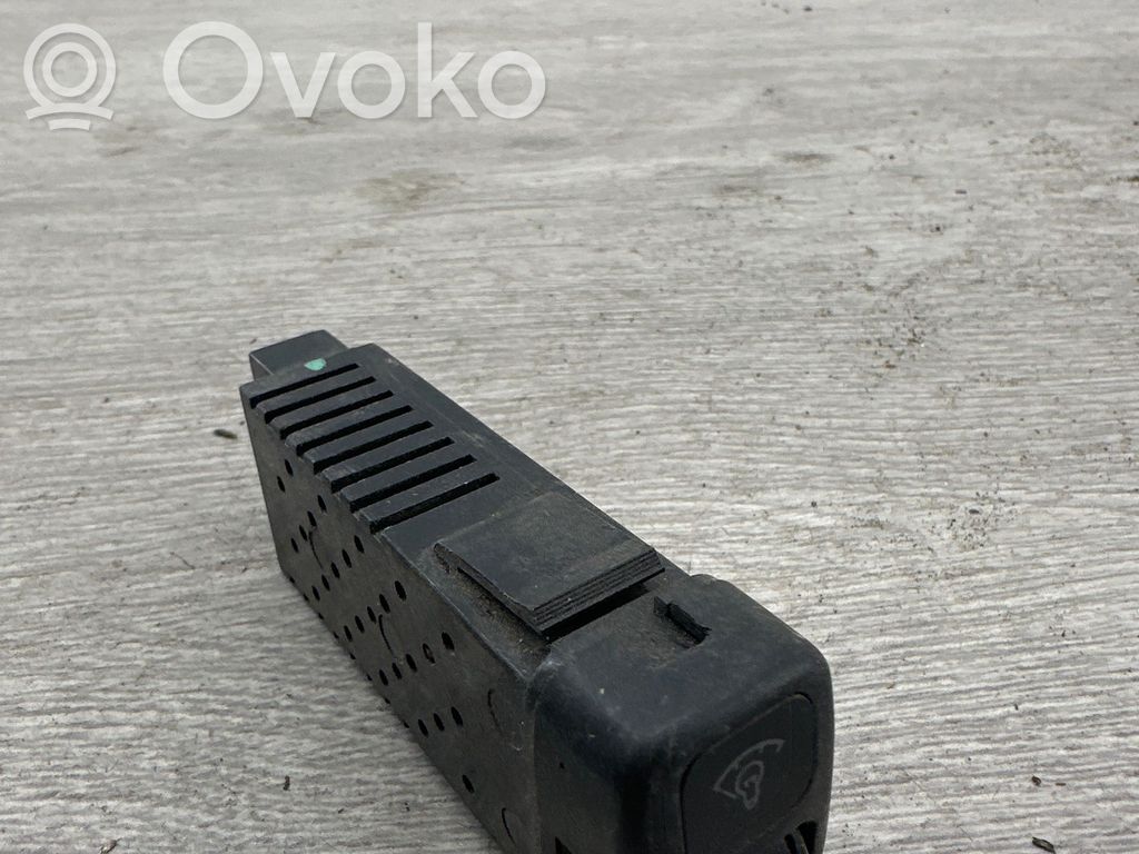 Other switches/knobs/shifts