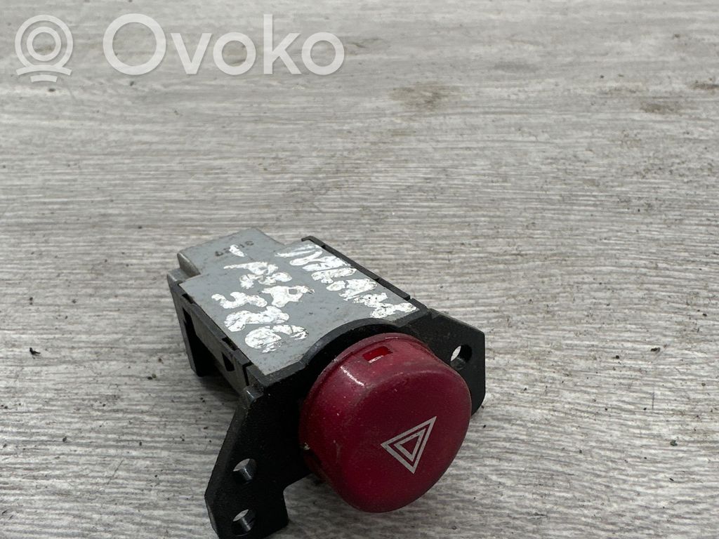Mitsubishi Outlander Hazard light switch 