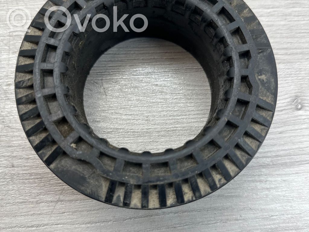 Dodge Nitro Coil spring mount 