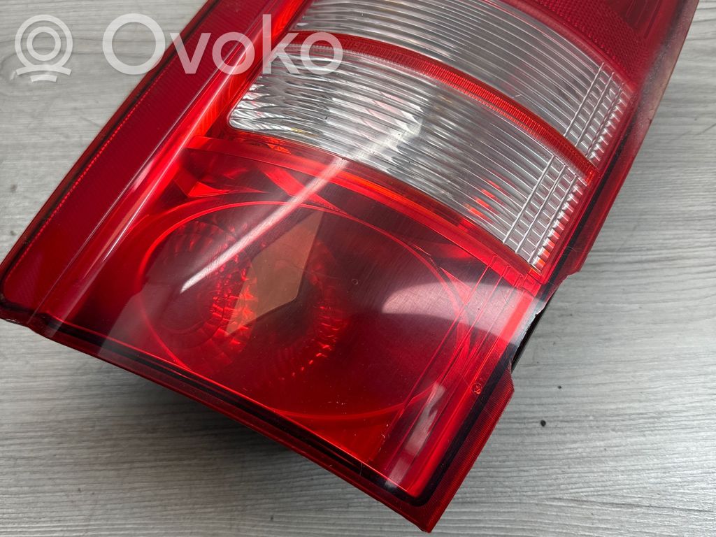 Lampa tylna   05113202AA,58622E,53060,53050