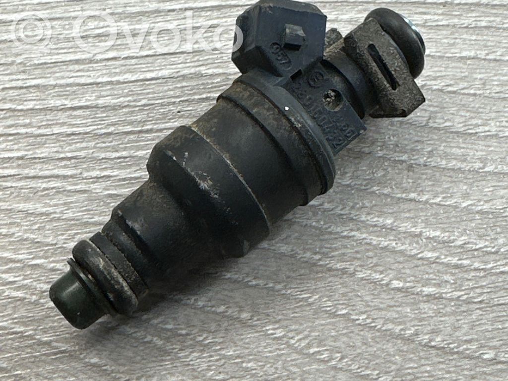 Saab 9000 CS Inyector de combustible 