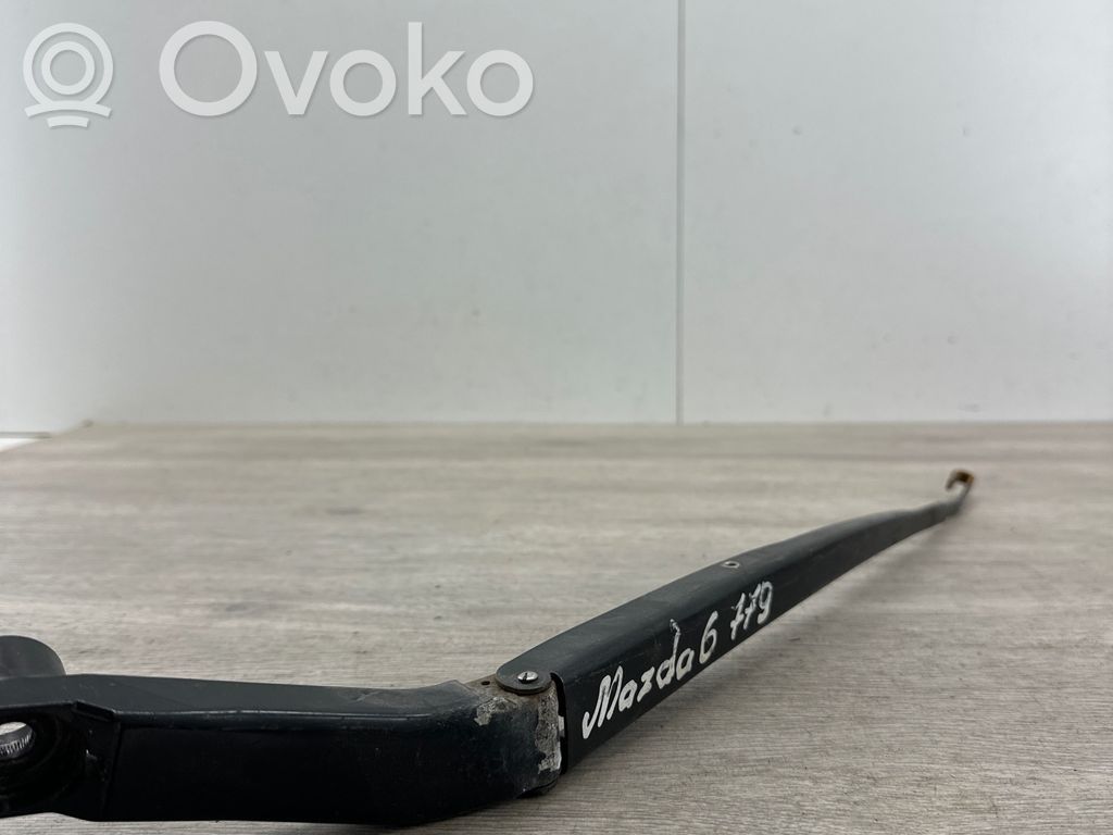 Mazda 6 Front wiper blade arm 