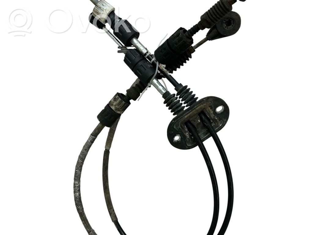 Ford Focus Gear shift cable linkage 