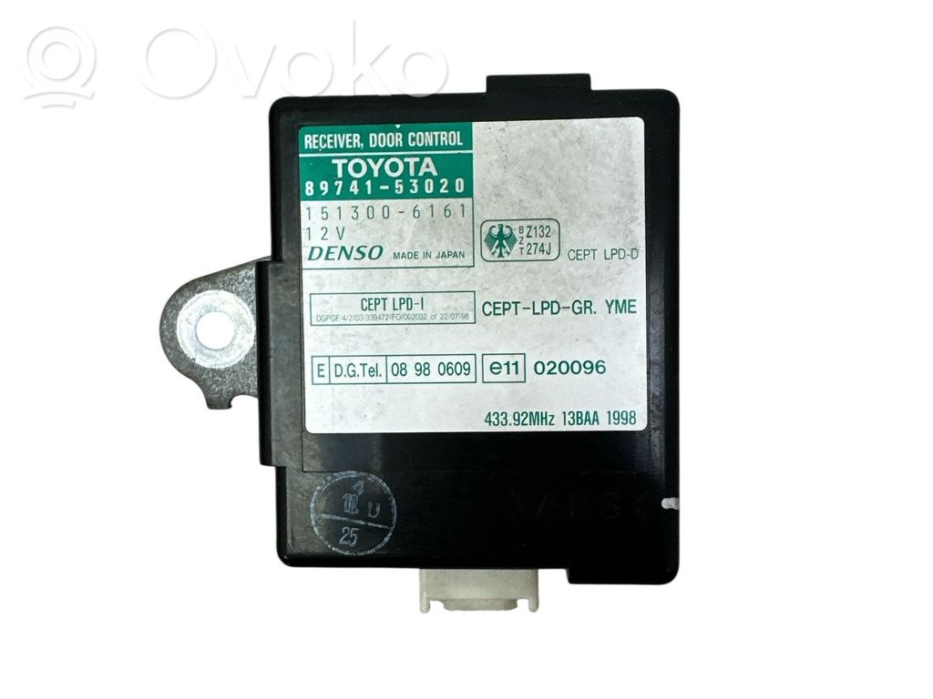 Lexus IS 200-300 Door control unit/module 