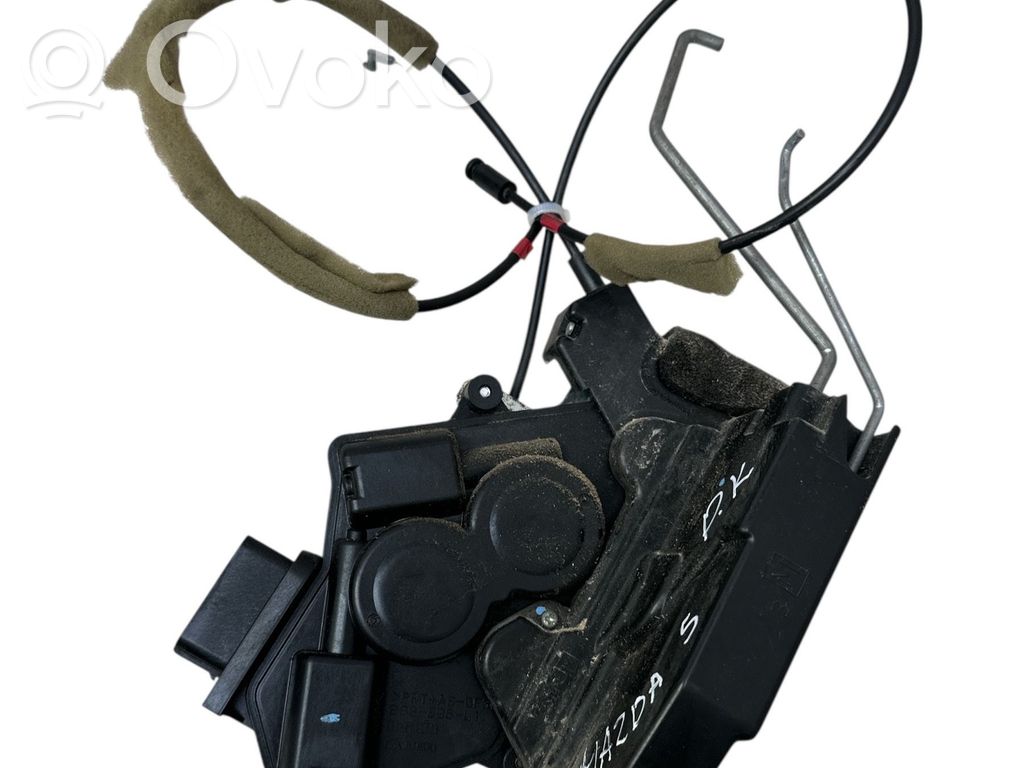 Mazda 5 Front door lock 