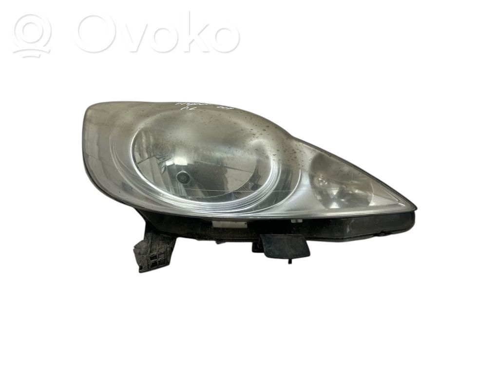 Peugeot 107 Lampa przednia 