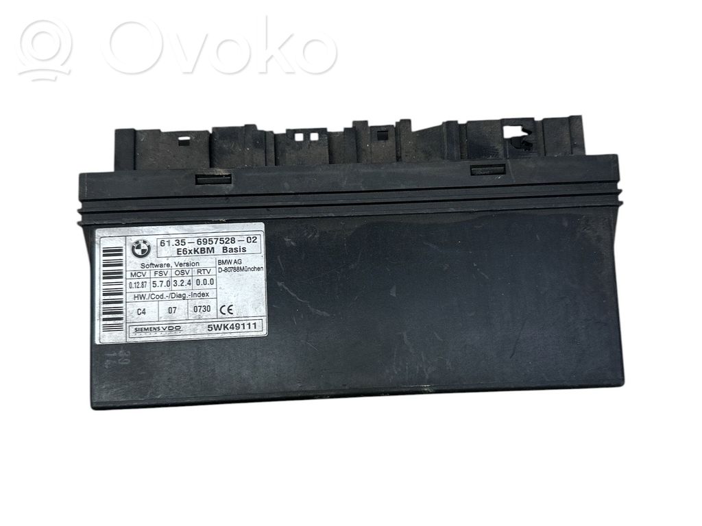 BMW 5 E60 E61 Komforta modulis 