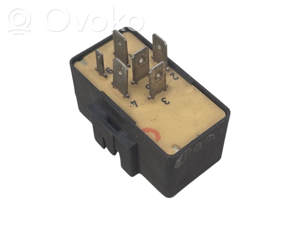 Volvo 940 Central locking relay 