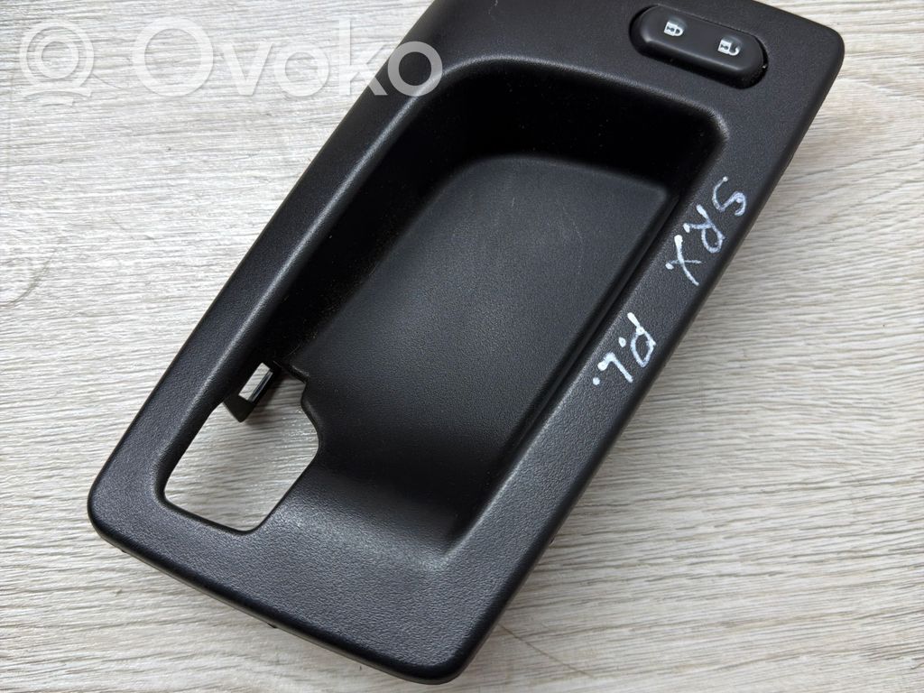 Cadillac SRX Front door handle cover 
