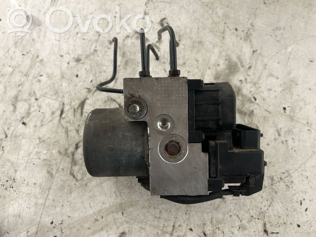 Nissan Navara D22 Bomba de ABS 