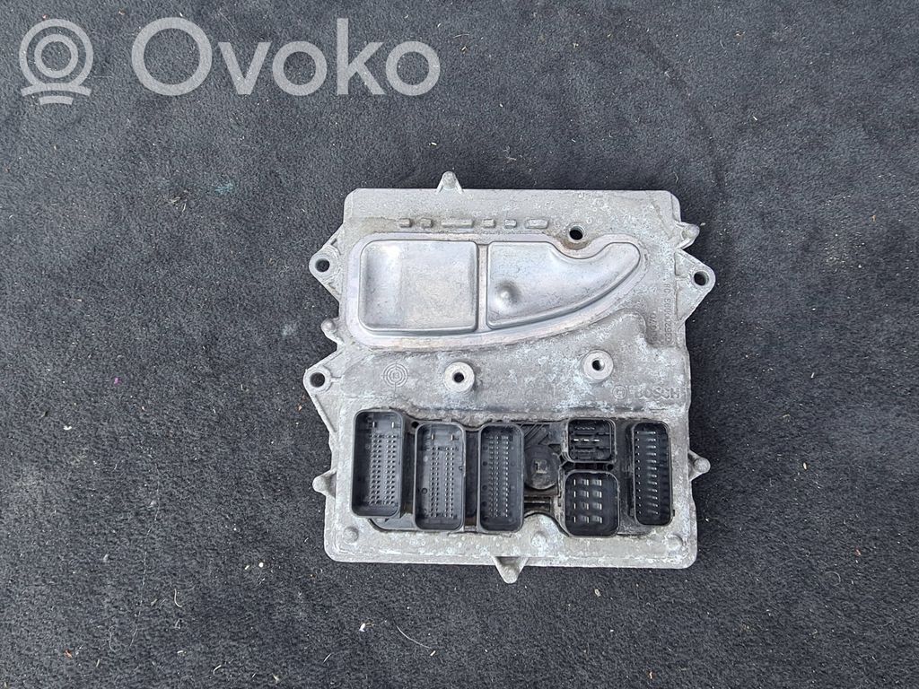 BMW 3 F30 F35 F31 Engine control unit/module 