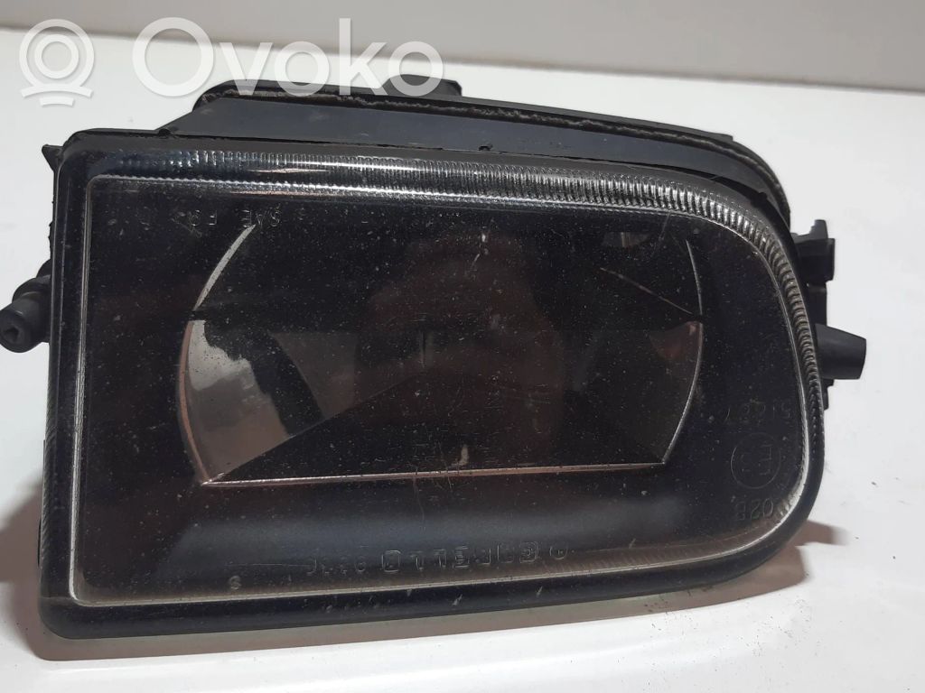BMW 5 E39 Miglas lukturis priekšā 