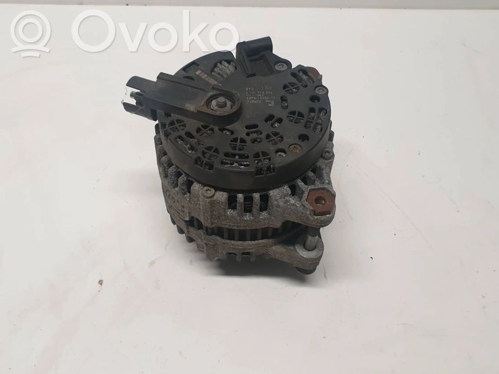 Volvo V70 Ģenerators 