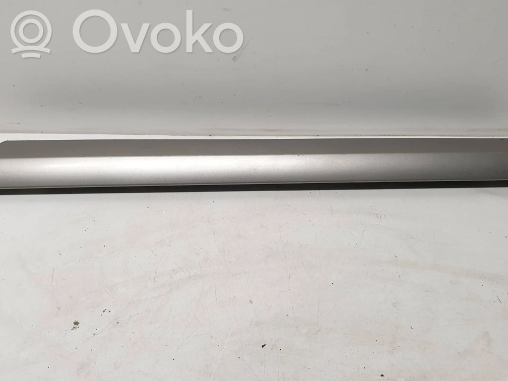 Volvo V70 Listwa drzwi tylnych 