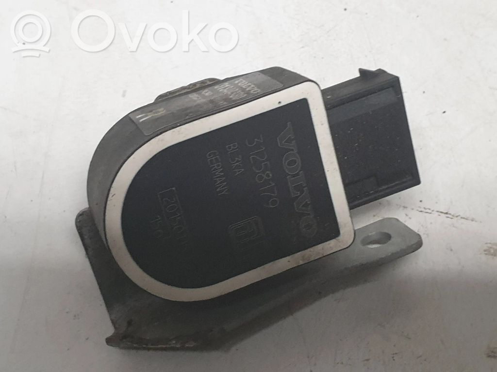 Czujnik poziomowania świateł osi przedniej   31340330,20150116,60832