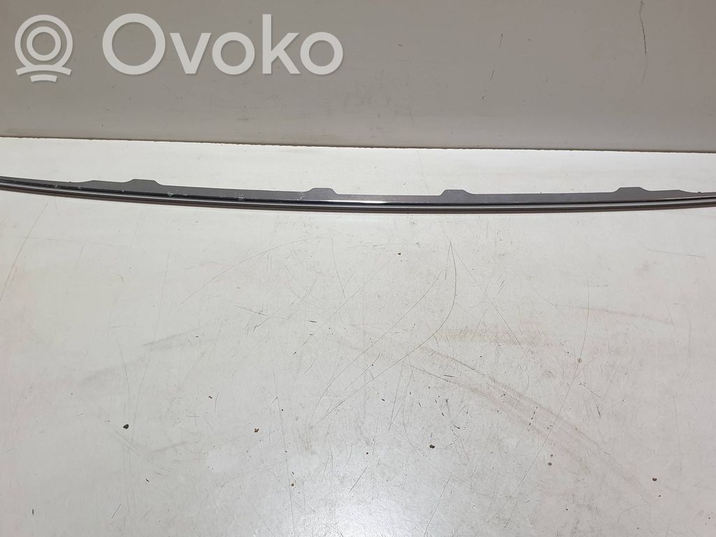 Volvo S80 Tailgate trim 