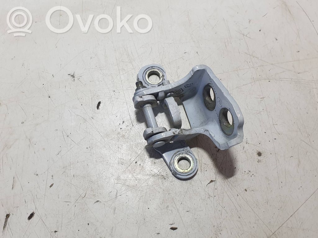 Renault Clio V Rear door lower hinge 
