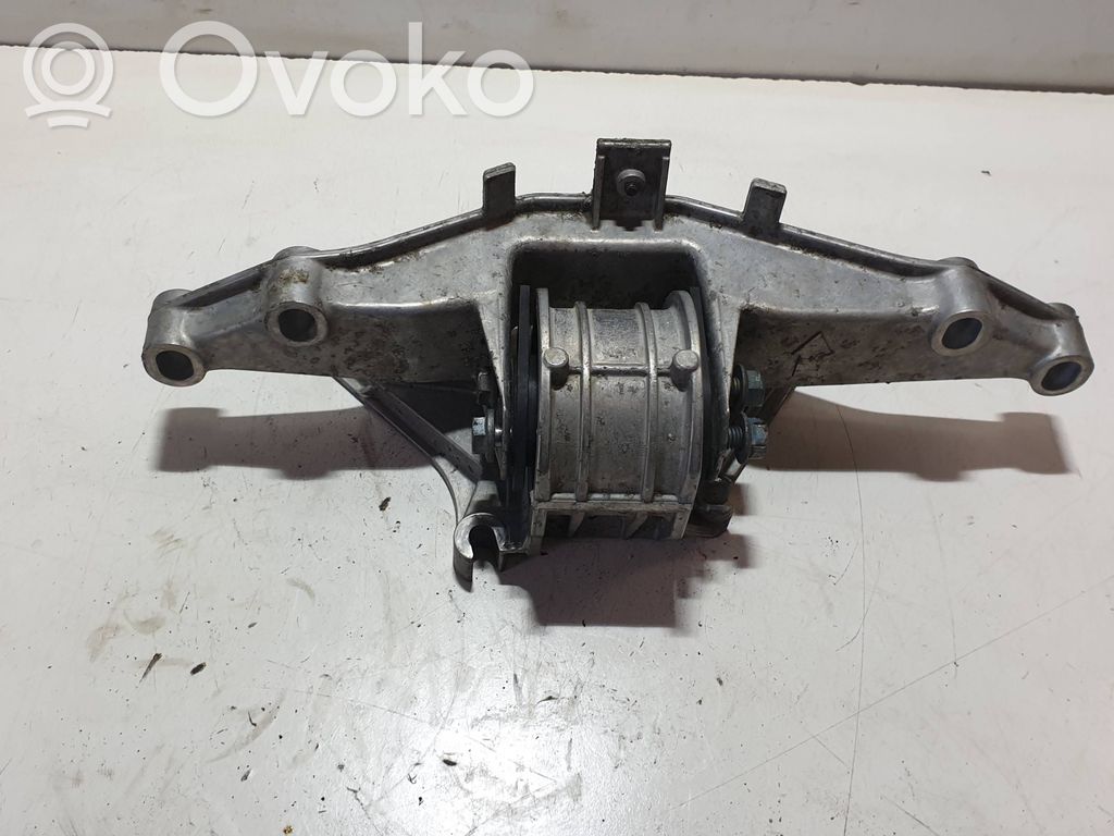 Porsche Boxster 987 Engine mounting bracket 