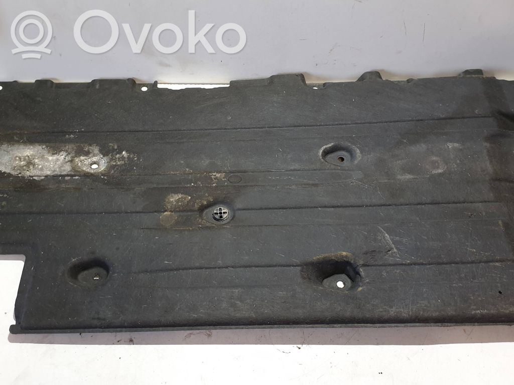 Volvo XC40 Protecție inferioară laterală 