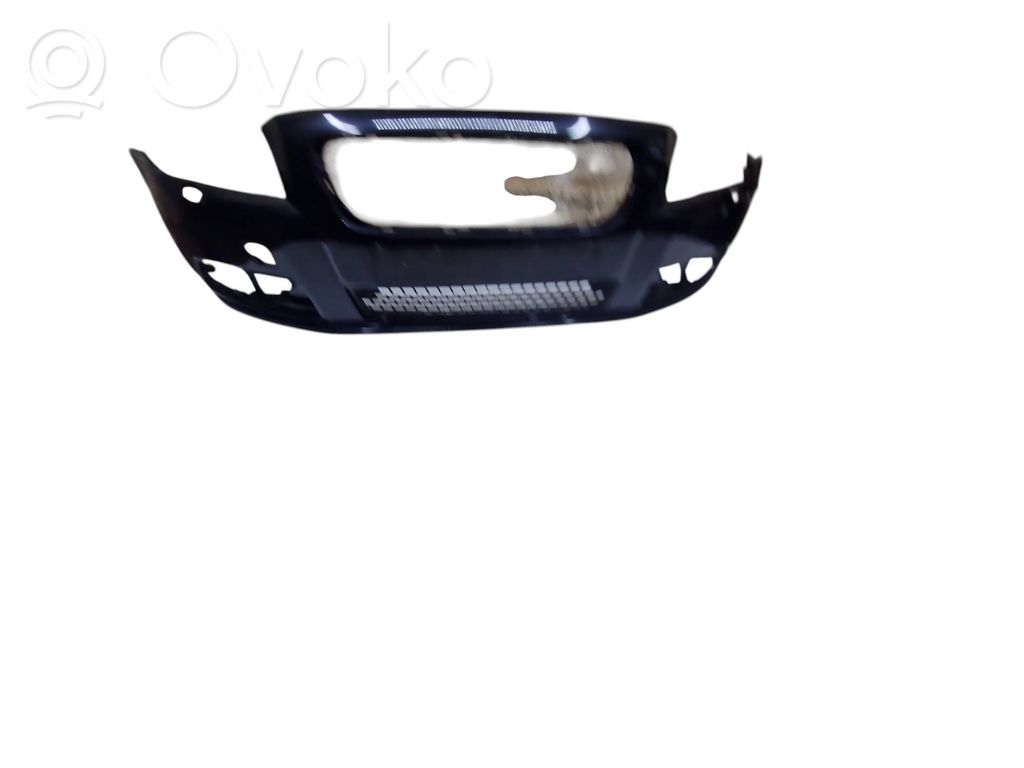 Volvo V70 Front bumper 