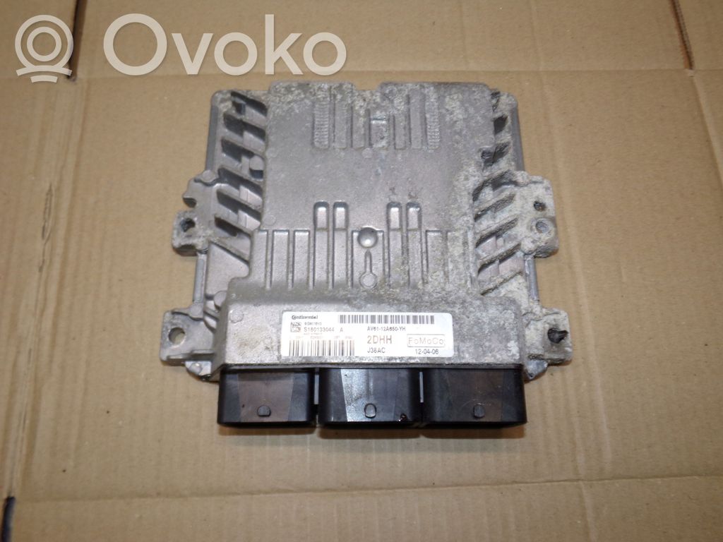 Ford Focus C-MAX Engine control unit/module 
