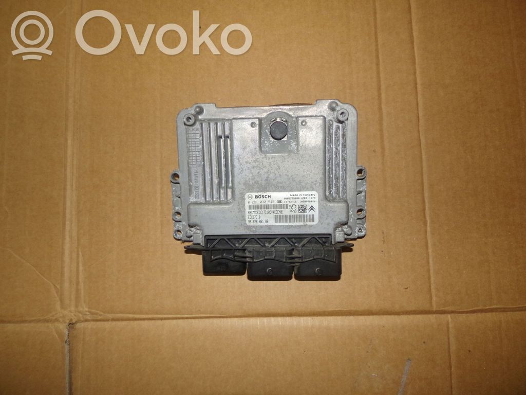Peugeot 208 I Engine control unit/module 