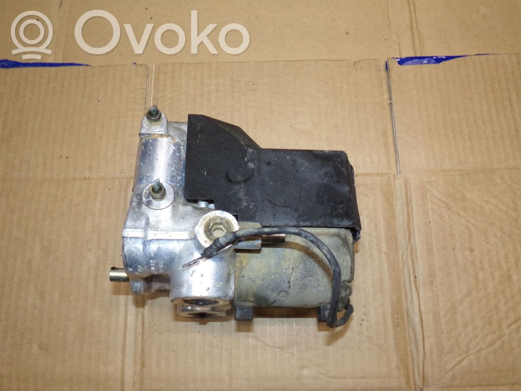 SsangYong Musso Bomba de ABS 