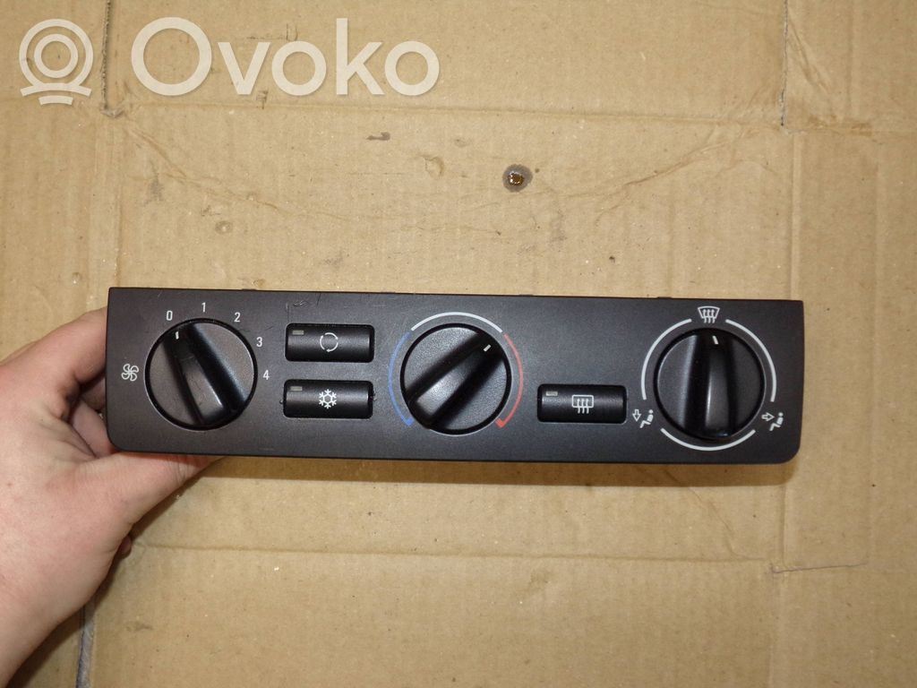BMW 3 E46 Climate control unit 