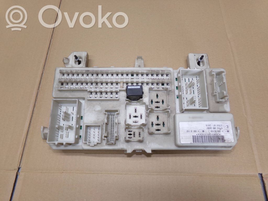 Engine control unit/module   5M5112A650AE