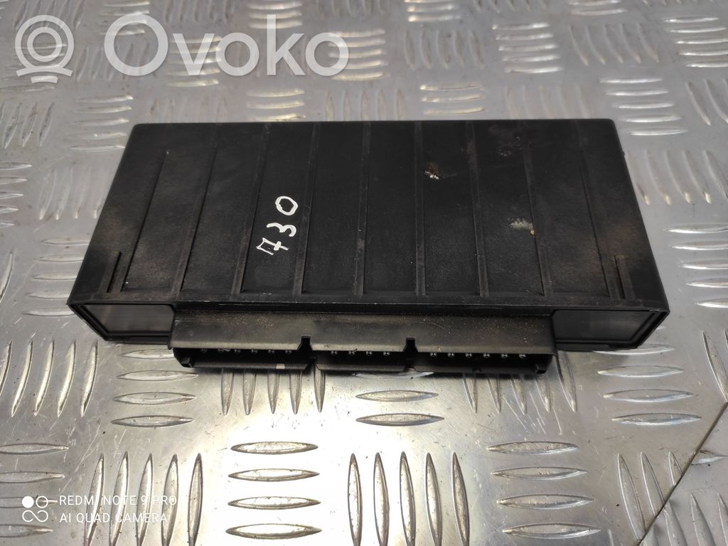 BMW 7 E32 Citu veidu vadības bloki / moduļi 