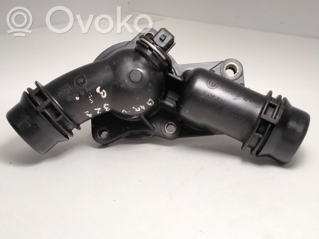 BMW 3 E46 Termostats / termostata korpuss 