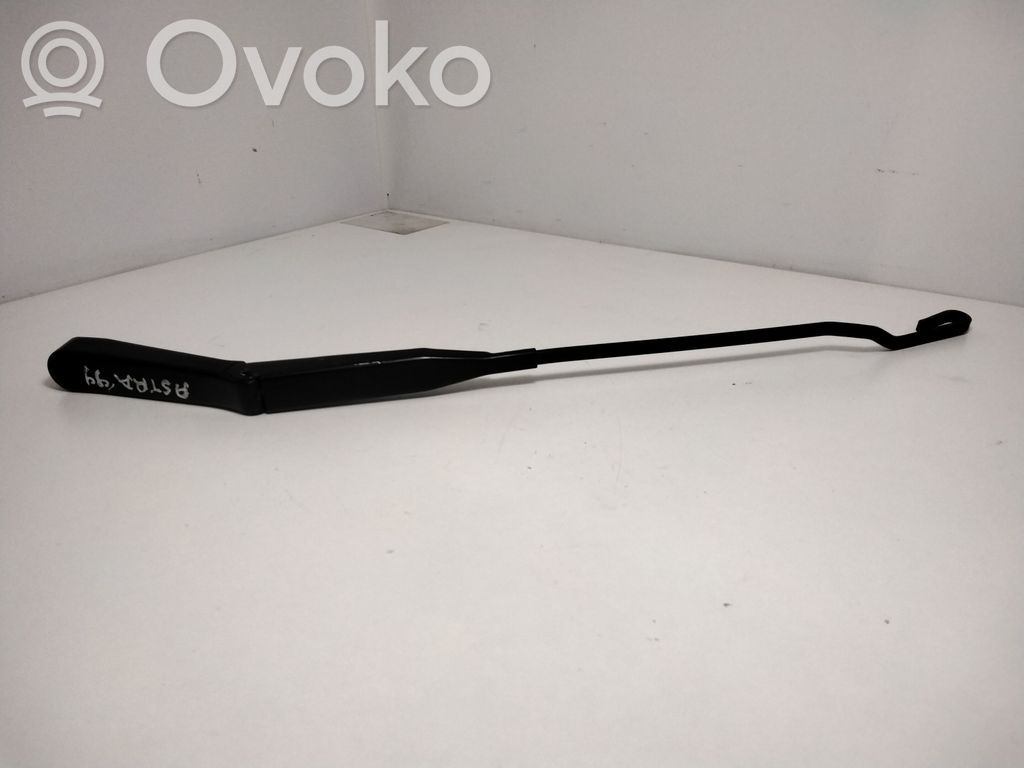 Opel Astra G Front wiper blade arm 