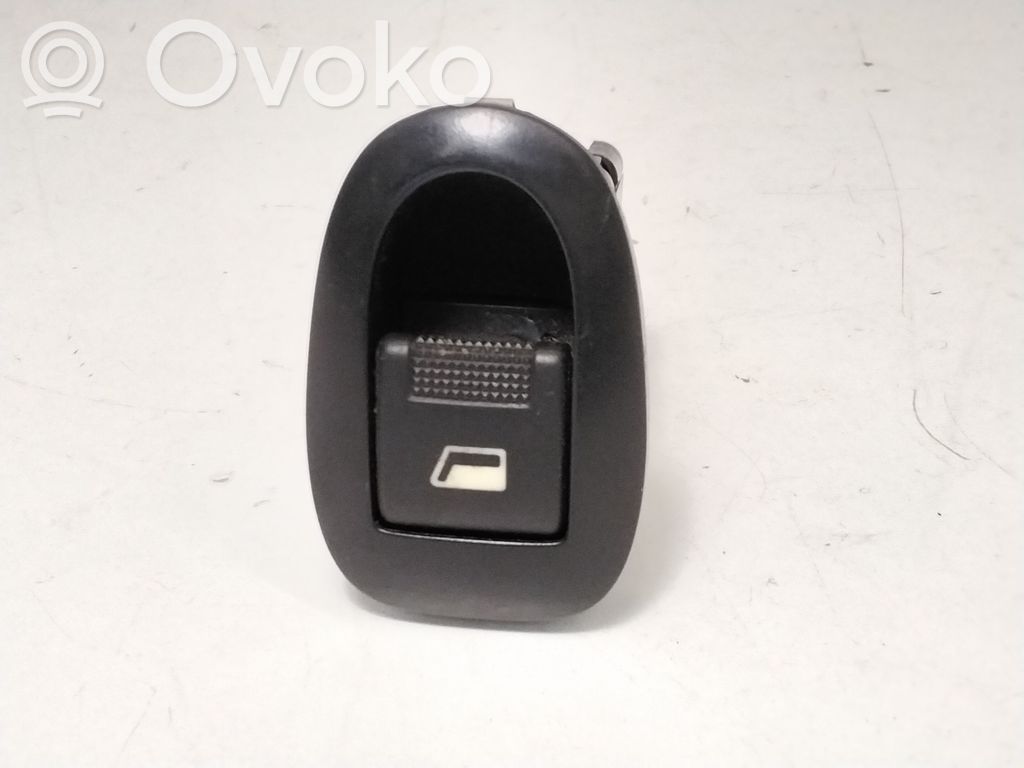 Peugeot 406 Electric window control switch 