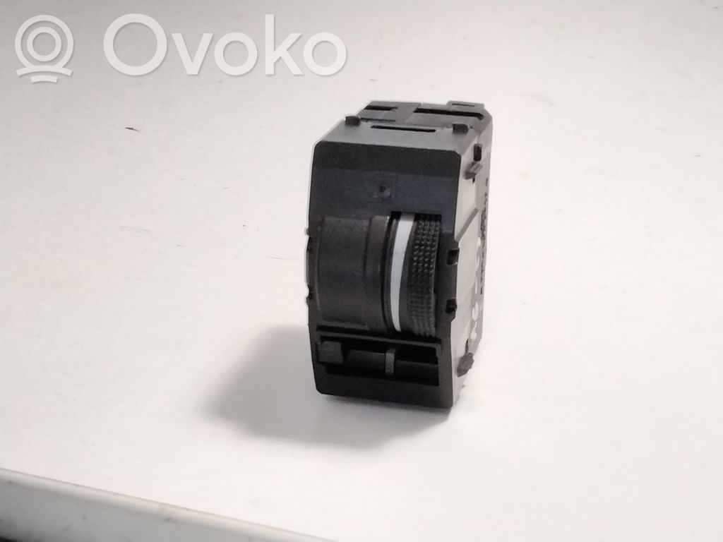 Audi A6 S6 C5 4B Headlight level height control switch 