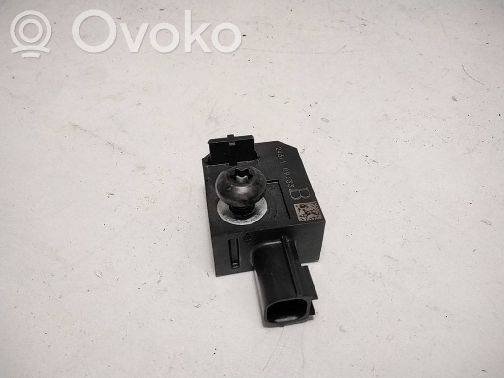 Chevrolet Captiva Airbag deployment crash/impact sensor 