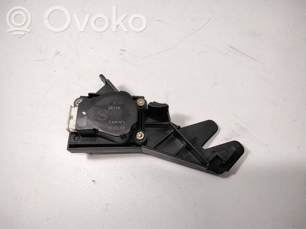 Volvo V70 Air flap motor/actuator 