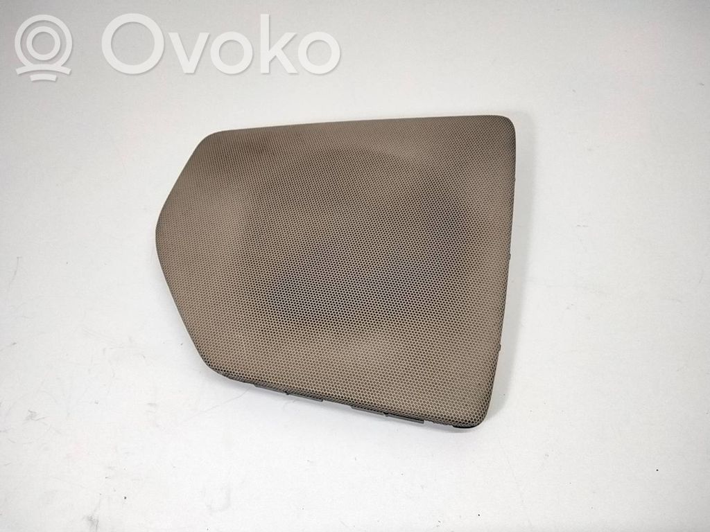 Volvo V70 Grilles/couvercle de haut-parleur latéral 