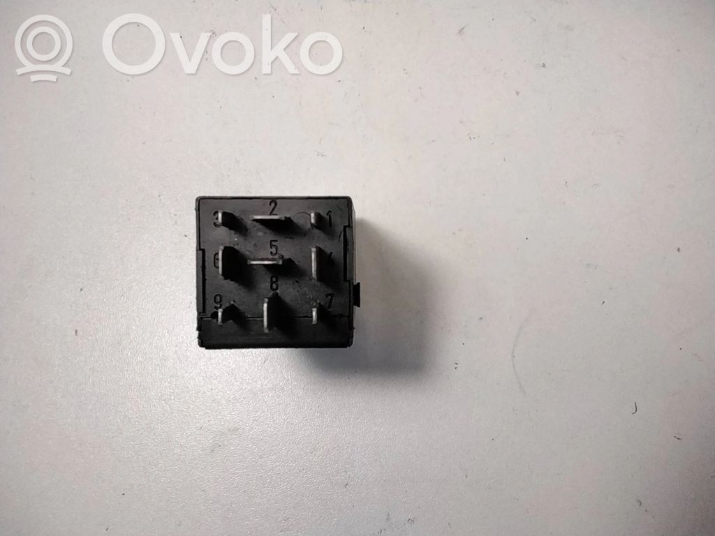 BMW 5 E39 Other relay 