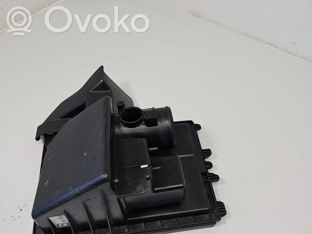 Mazda 5 Air filter box cover 