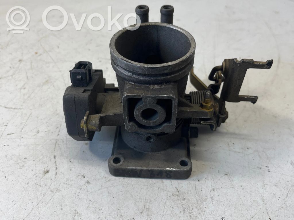 BMW 3 E36 Droseļvārsts 