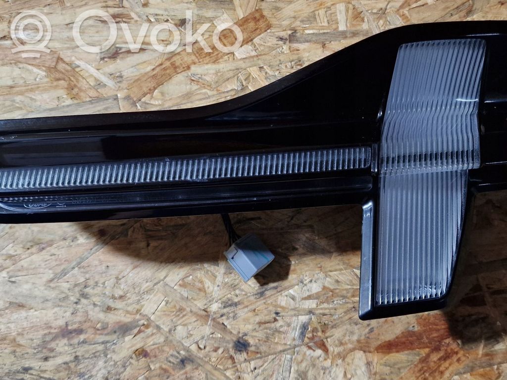 Takavalot   LJ8B13A602AE
