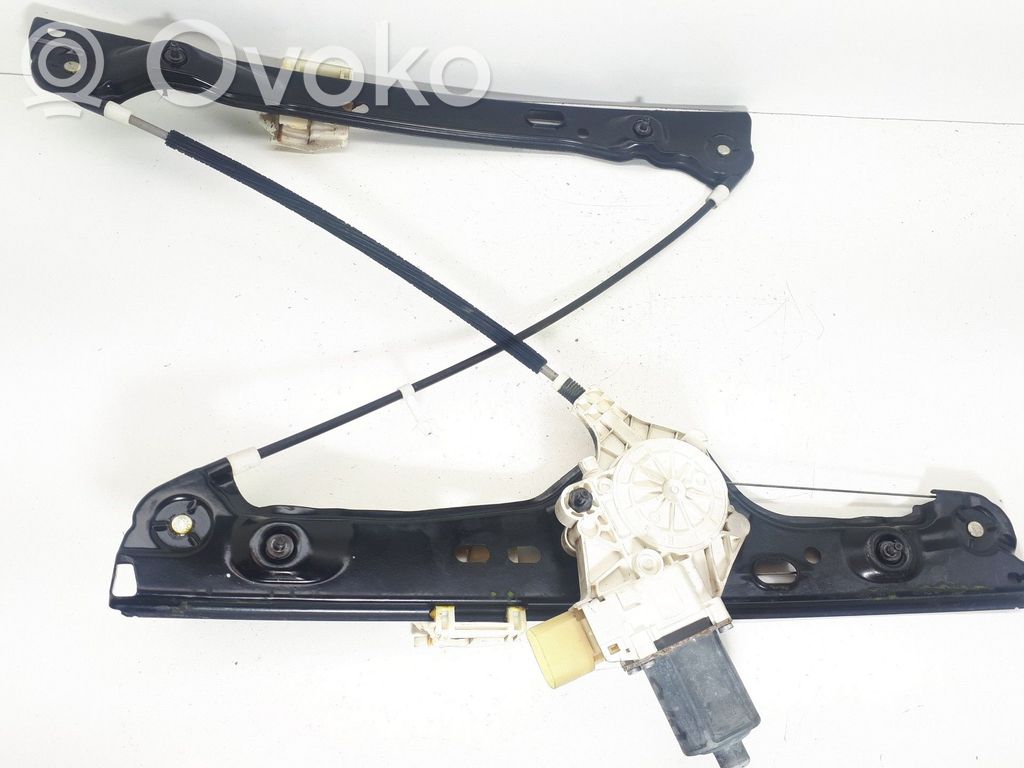 Front door electric window regulator   6927028