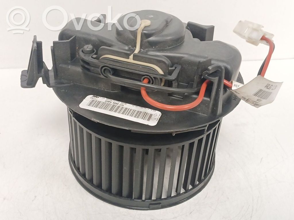 Nissan NV200 Mazā radiatora ventilators 