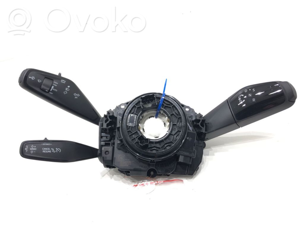 Skoda Superb B9 Interruptor/palanca de limpiador de luz de giro 