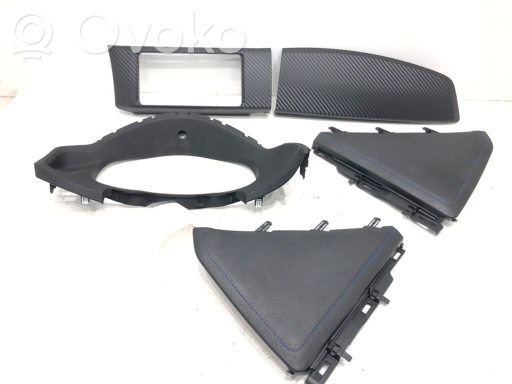 Subaru BRZ Moldura del panel 